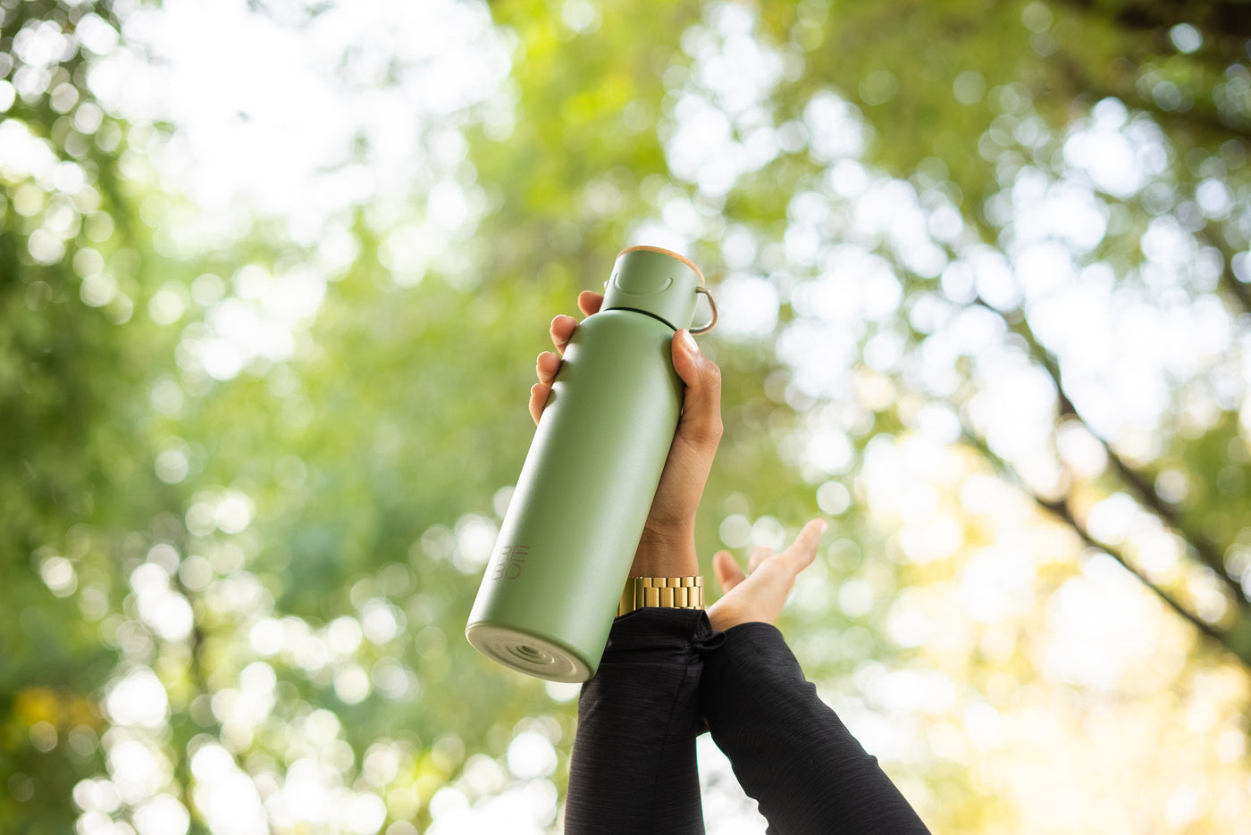 Celebrate Easter in style with REBO's reusable bottles: The perfect gift for smart and sustainable hydration